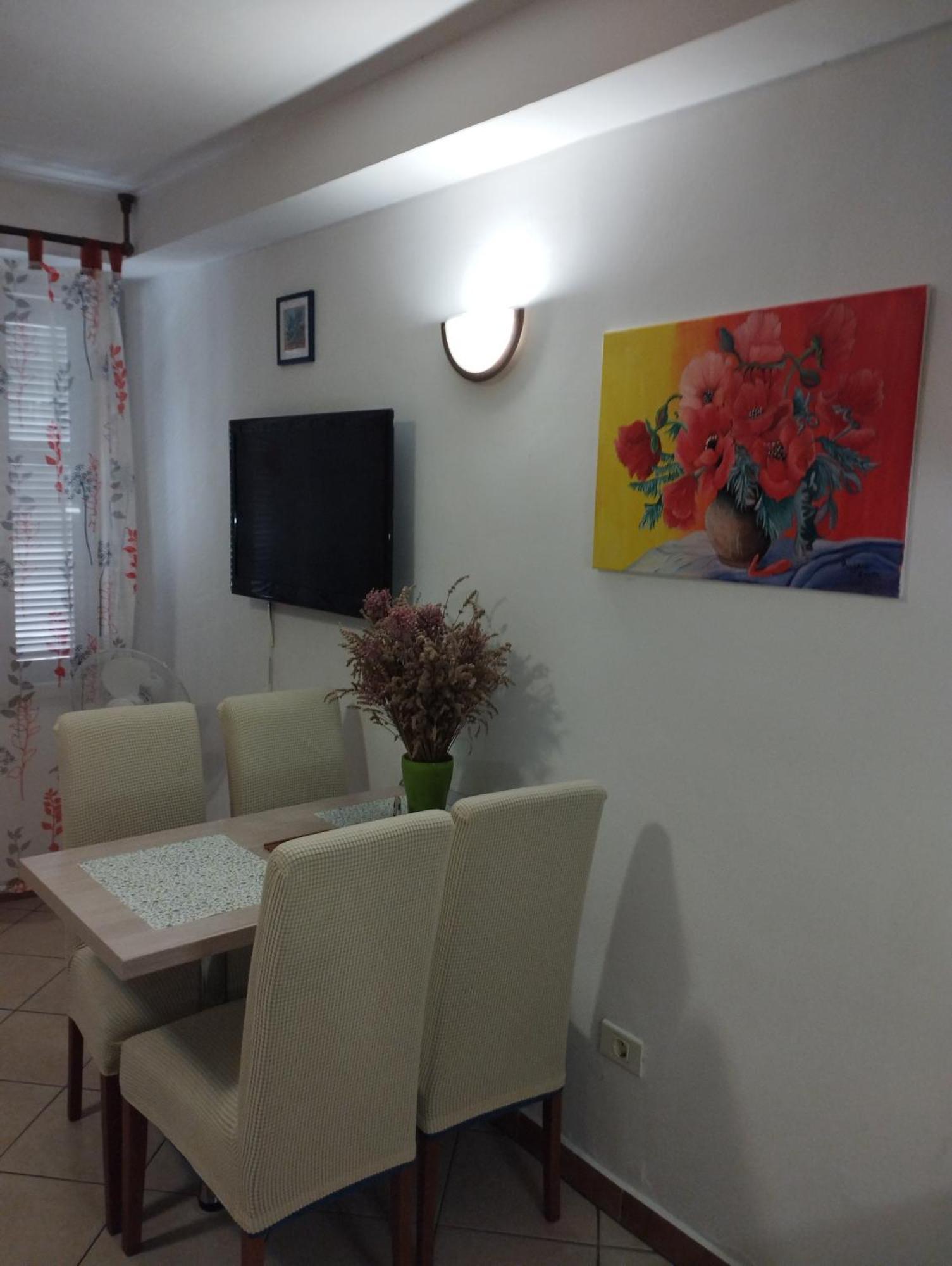ピランApartma Santinaアパートメント エクステリア 写真